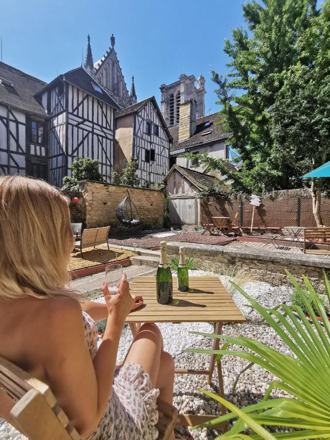 L'oiseau De La Cathedrale - Calme - Jardin - Wifi Apartment